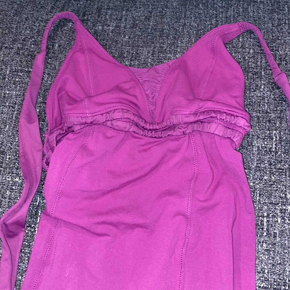Lululemon tank top